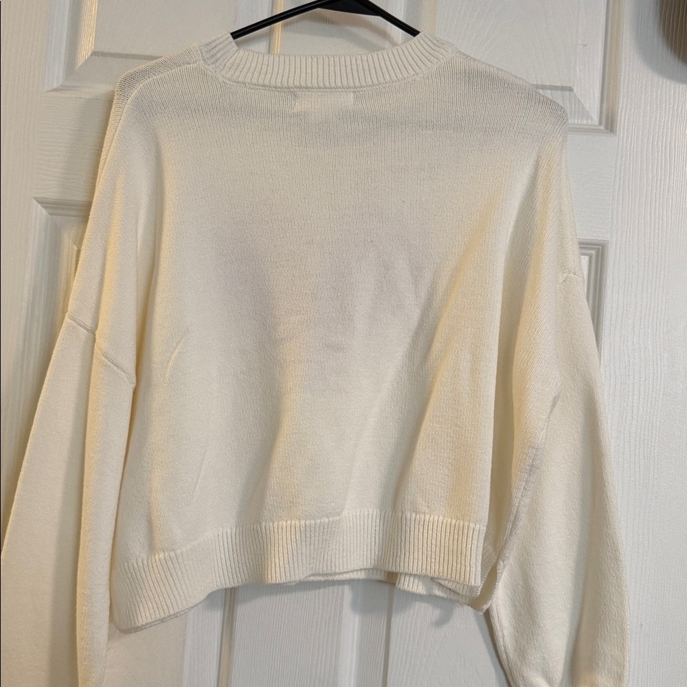 Amor❤️ Sweater - Picture 9 of 9